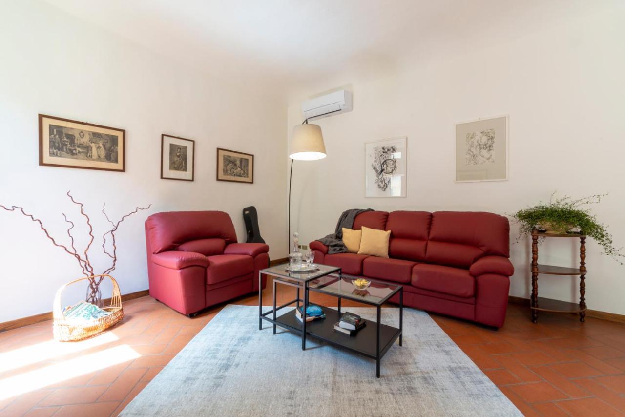 110 Sqm Apartment 6 Sleeps In Santa Croce Флоренция Екстериор снимка