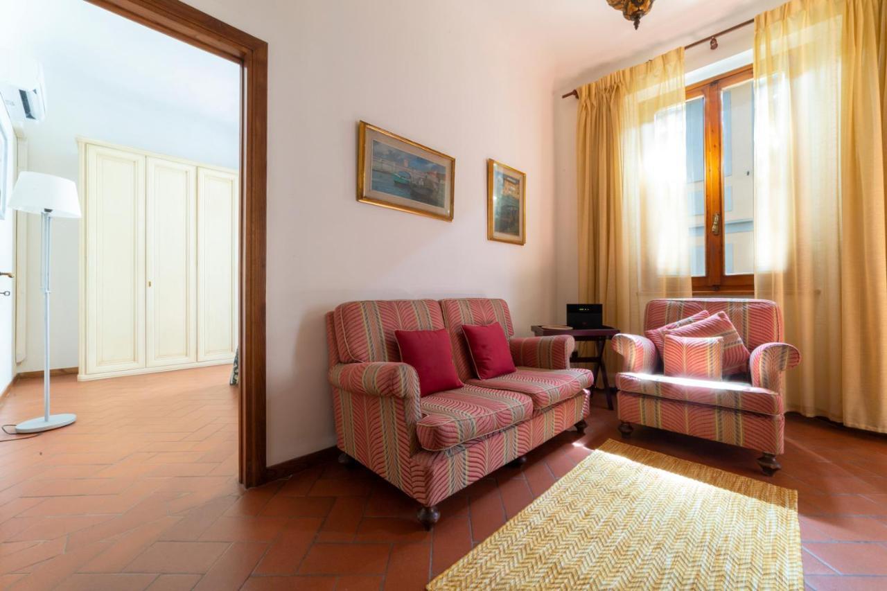 110 Sqm Apartment 6 Sleeps In Santa Croce Флоренция Екстериор снимка