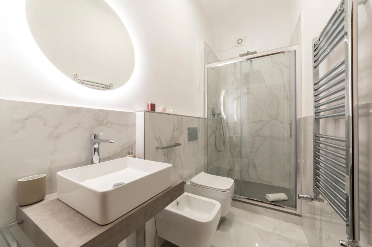 110 Sqm Apartment 6 Sleeps In Santa Croce Флоренция Екстериор снимка