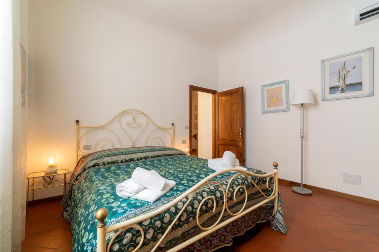 110 Sqm Apartment 6 Sleeps In Santa Croce Флоренция Екстериор снимка